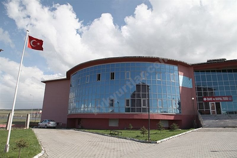 Ardahan Kyk Kız Öğrenci Yurdu - Ardahan KYK öğrenci yurdu dış görünüşü