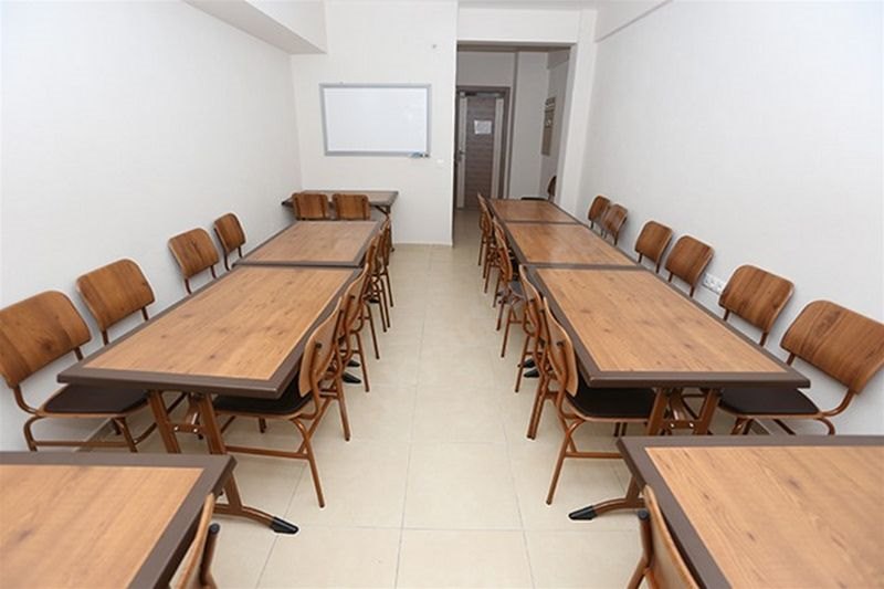 Cumhuriyet Kyk Kız Öğrenci Yurdu Görseli