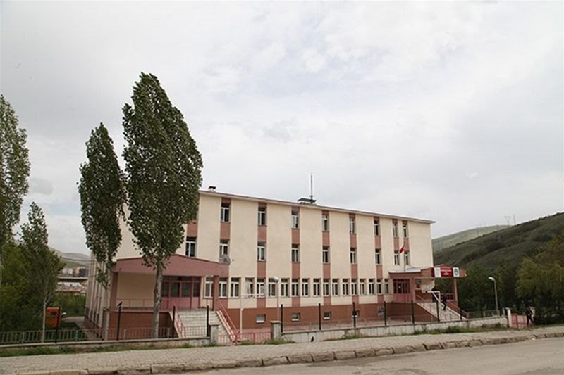 Dede Korkut Kyk Erkek Öğrenci Yurdu - Bayburt KYK öğrenci yurdu dış görünüşü