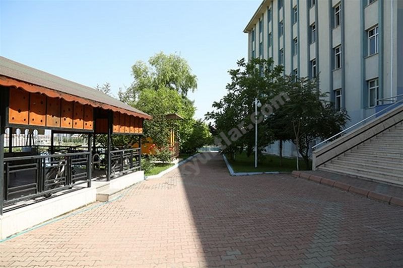 Erciyes Kyk Erkek Öğrenci Yurdu Görseli