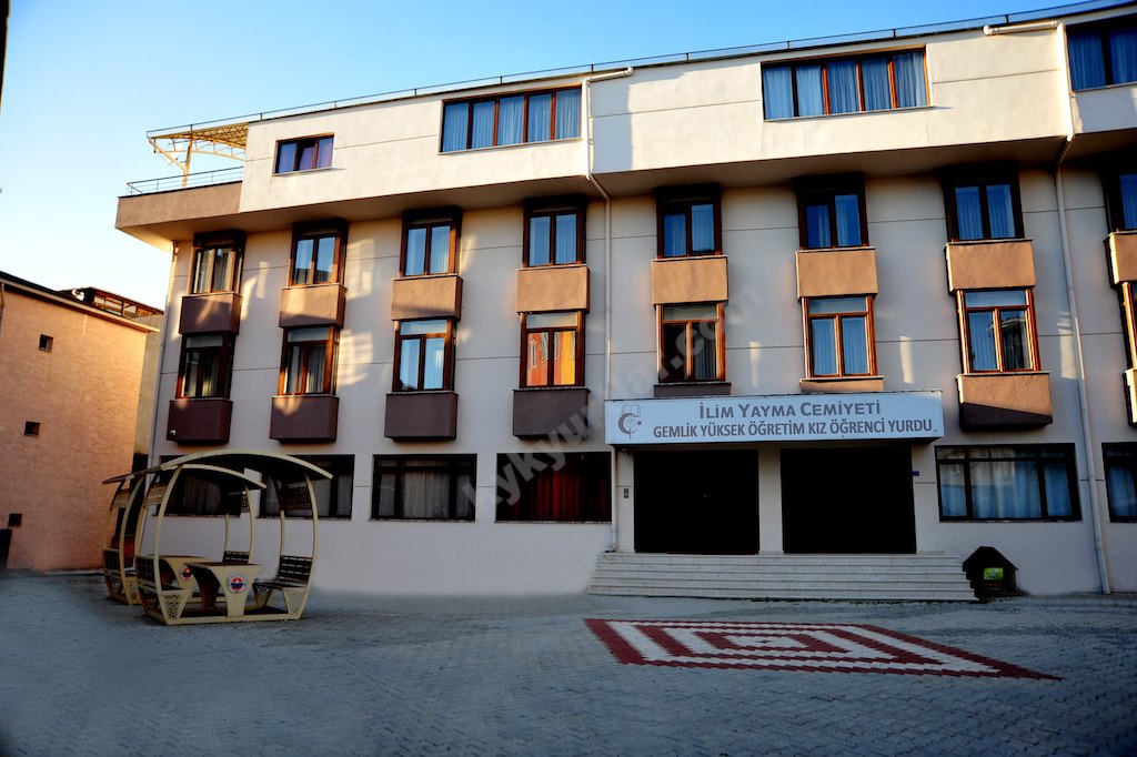 Gemlik İYC Kız Öğrenci Yurdu - Bursa KYK öğrenci yurdu dış görünüşü