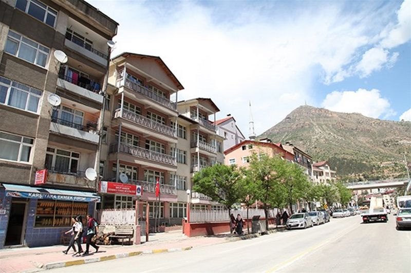 Gümüşhane Halit Zarbun Kyk Kız Öğrenci Yurdu - Gümüşhane KYK öğrenci yurdu dış görünüşü