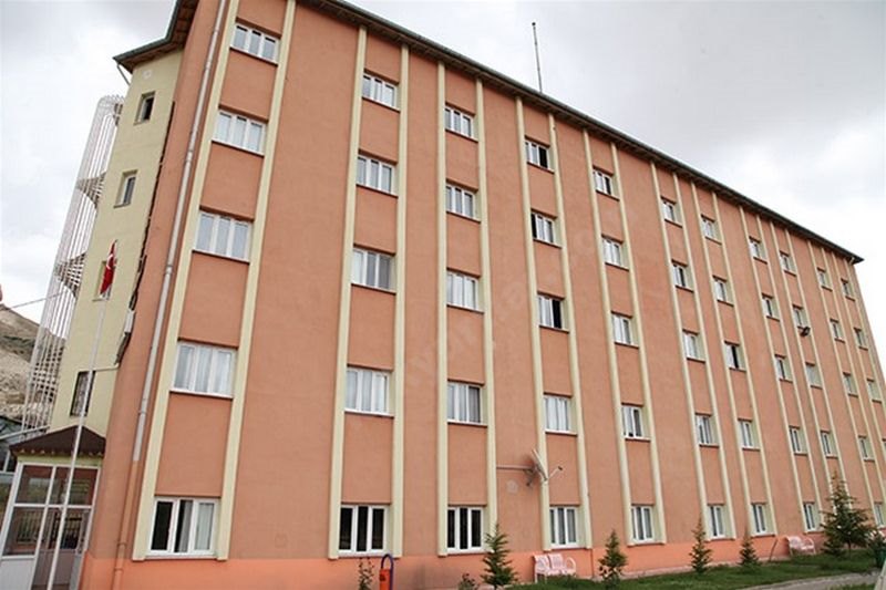 Gürün Enver Bostancı Kyk Kız Ve Erkek Yurdu - Sivas KYK öğrenci yurdu dış görünüşü
