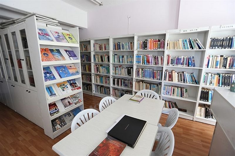 Hacı Ömer Sabancı Kyk Kız Öğrenci Yurdu Görseli