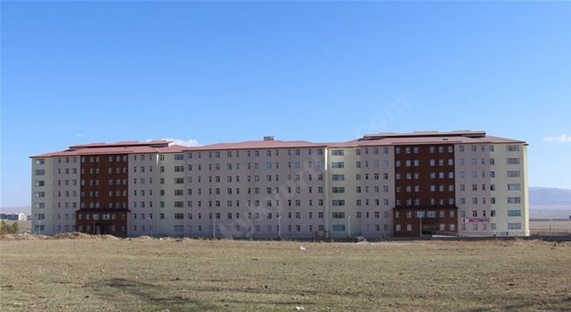 İpekyolu Kyk Erkek Öğrenci Yurdu - Kars KYK öğrenci yurdu dış görünüşü