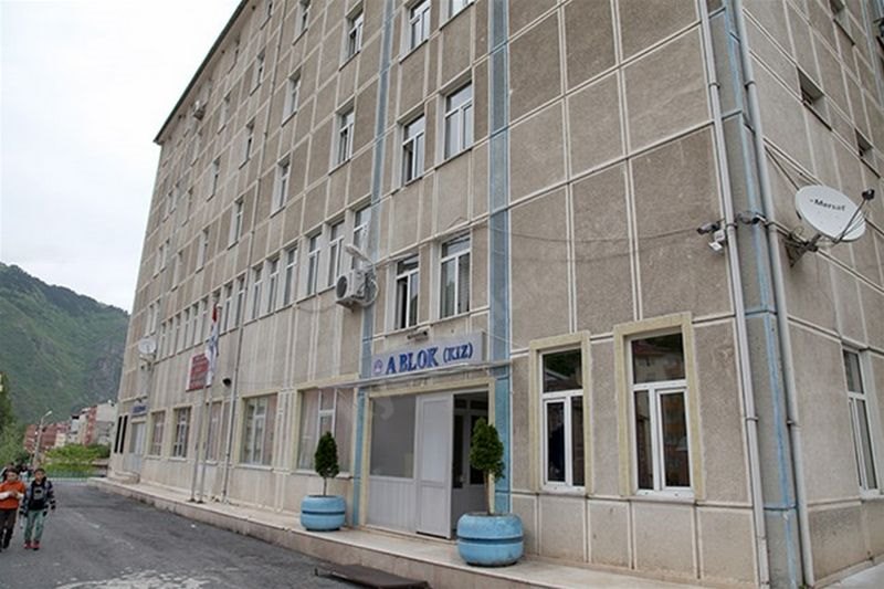 Maçka Şükrü Karadeniz Kyk Kız Ve Erkek Yurdu Görseli