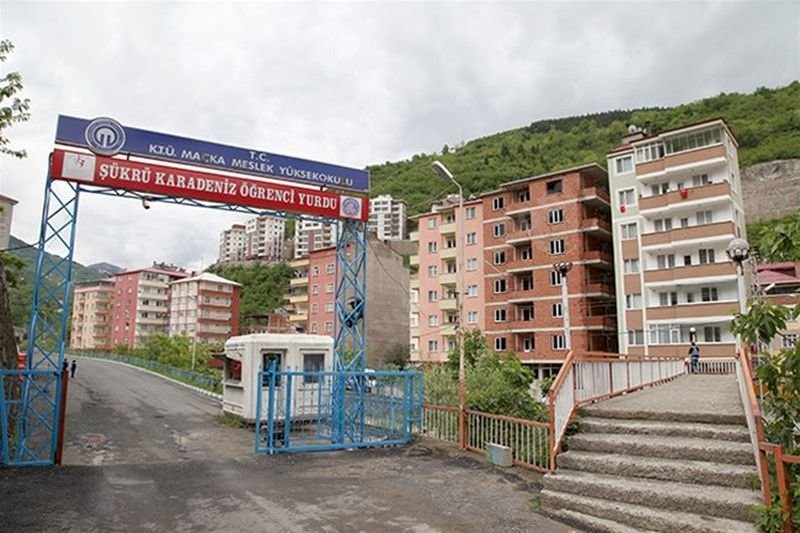Maçka Şükrü Karadeniz Kyk Kız Ve Erkek Yurdu Görseli