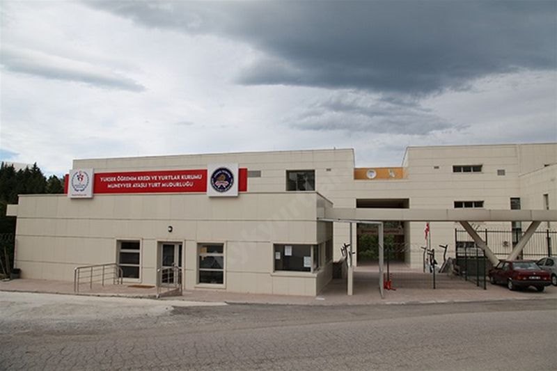 Münevver Ayaşlı Kyk Kız Öğrenci Yurdu - Samsun KYK öğrenci yurdu dış görünüşü